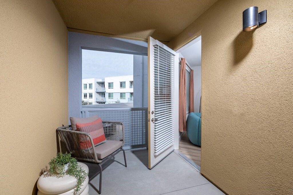 Large Spacious Apartments With A Private Patio photo